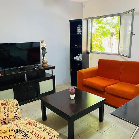 House G&S, Depto Con 3 Dormitorios Para 7 Personas Pleno Centro De La Ciudad Puerto Iguazú Kültér fotó