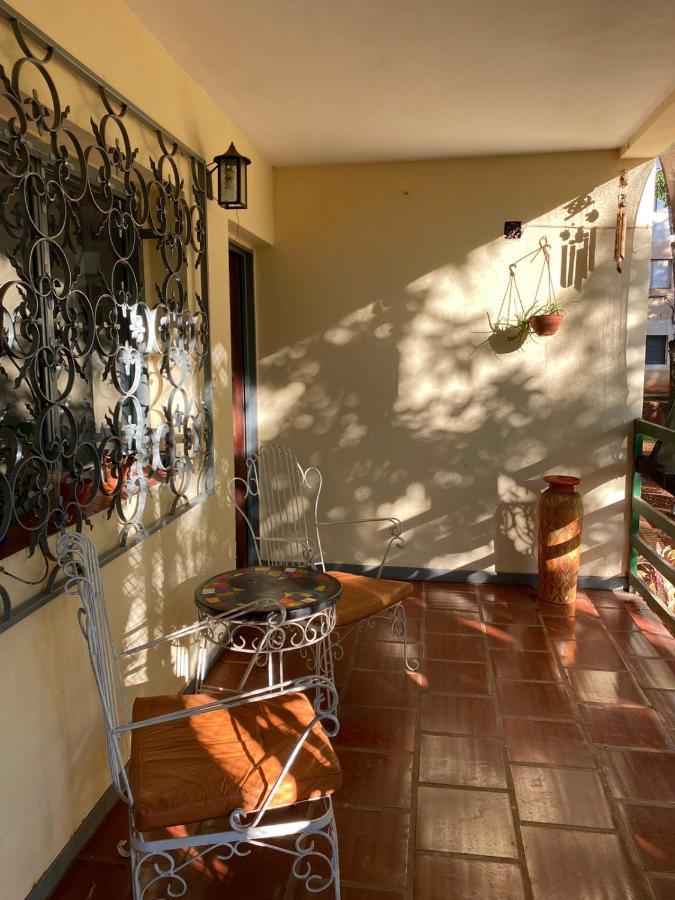 House G&S, Depto Con 3 Dormitorios Para 7 Personas Pleno Centro De La Ciudad Puerto Iguazú Kültér fotó